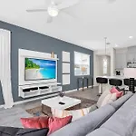 Comfy House At Compass Bay Cb102